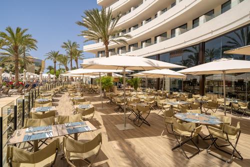 Restaurace v ubytování Mediterranean Palace
