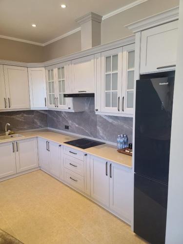 Dapur atau dapur kecil di Bravo Hotel