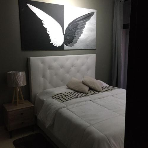Letto o letti in una camera di Lujoso apartamento en Valencia 4