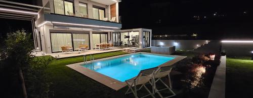 Πισίνα στο ή κοντά στο Estellar Villas, 50meters from the Sea