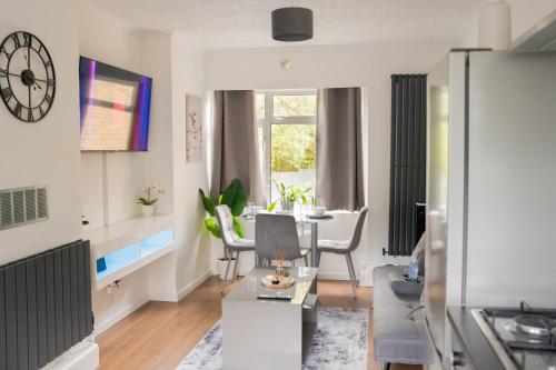 Modern 1 bed apartment in Greenwich - WIFI - NETFLIX and stations nearby photo 11