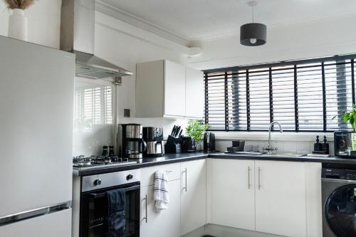 Modern 1 bed apartment in Greenwich - WIFI - NETFLIX and stations nearby photo 20