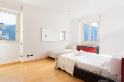 Billede fra billedgalleriet på Luxury Apartments with share Pool i Laglio