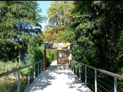 Taman di luar Maison Calme Terrasse et Jardin Vue Forêt