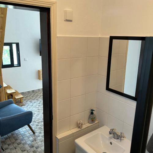 As Casinhas da Madeira - Cosy Stone Cottage in a subtropical garden