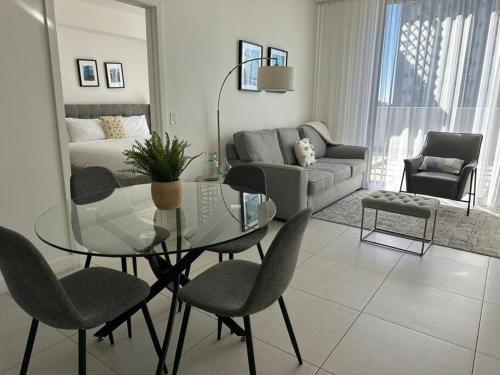 Luxury apartment in Doral miami, 1 Bd photo 20