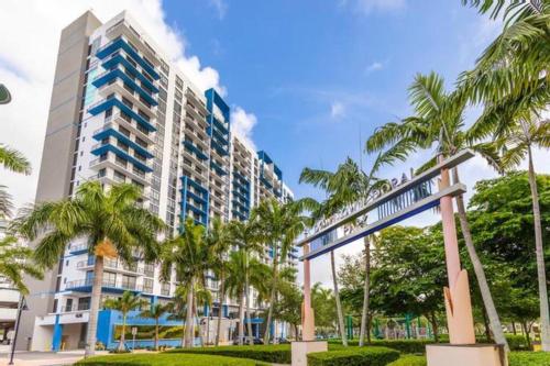 Luxury apartment in Doral miami, 1 Bd photo 33