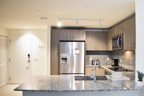 Luxury apartment in Doral miami, 1 Bd photo 35