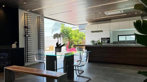 Gallery image of Luxurious Venice Oasis Home in Los Angeles