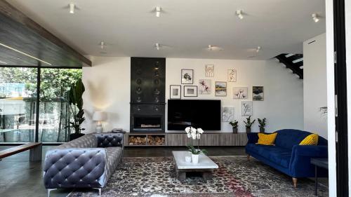 Gallery image of Luxurious Venice Oasis Home in Los Angeles
