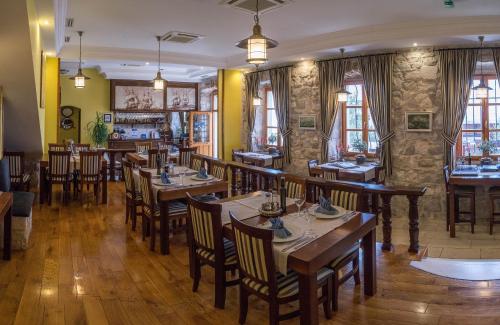 Restorāns vai citas vietas, kur ieturēt maltīti, naktsmītnē Heritage Boutique Hotel Adriatic-Adults only