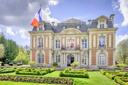 Photo de la galerie de l'établissement LAMBERSART - PRIVATE STUDIO APPARTEMENT - Close TO VIEUX LILLE, à Lambersart