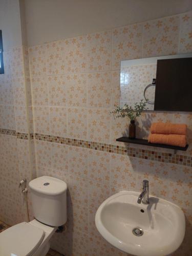 Ένα μπάνιο στο Naraya Resort