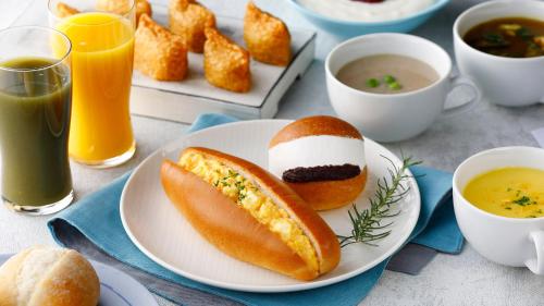 Jídlo v hotelu nebo okolí