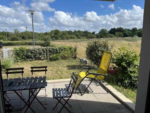 Photo de la galerie de l'établissement Appartement Neuf 70m2 plein sud, Terrasse, Jardin, 2 places de parking, au Calme, sans vis-à-vis, aux Sorinières