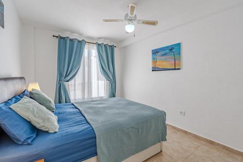 Las Rosas Apartment