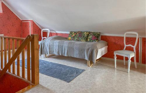 Ένα ή περισσότερα κρεβάτια σε δωμάτιο στο Stunning Home In Figeholm With Wifi