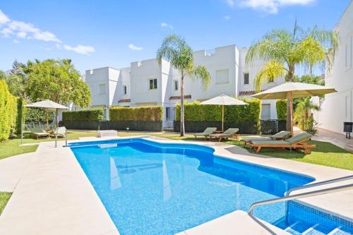 Fantastic 3 bedroom townhouse Los Naranjos RDR424