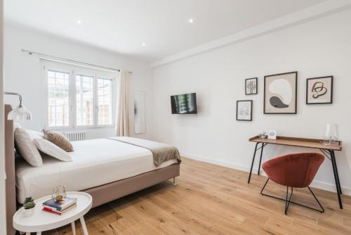 The Best Rent - Spacious three-bedroom apartment in Prati area
