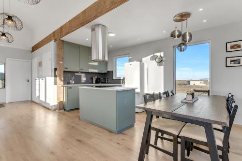 Dapur atau dapur kecil di Niceland Cottage