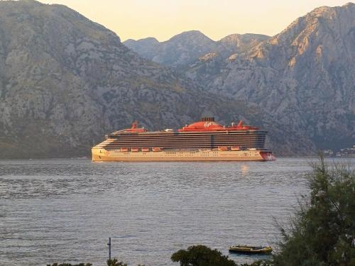 Gallery image of Apartment Tri Palme in Kotor