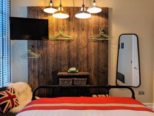 2 Bed Piccadilly Flat City Centre photo 10