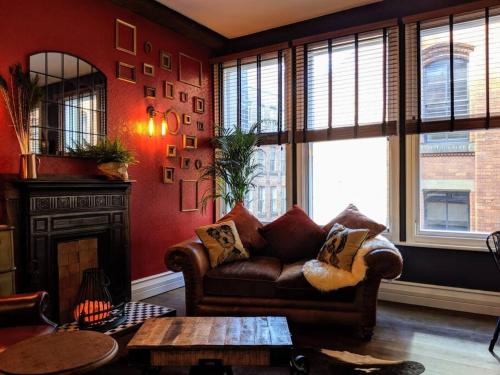 2 Bed Piccadilly Flat City Centre photo 16