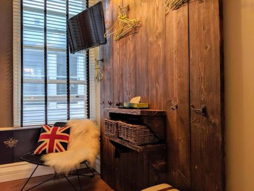 2 Bed Piccadilly Flat City Centre photo 31