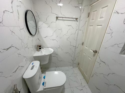 Billede fra billedgalleriet på Modern, Cozy 2-Bedroom Apartment i Male City