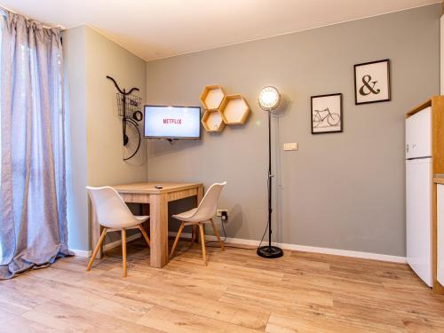 Stay & Explore Sofia - Central Studio