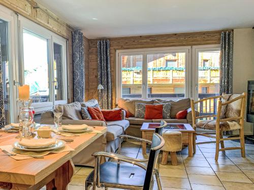 Apartment Eden Roc 53 by Interhome
