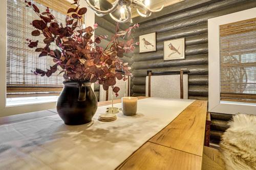 Φωτογραφία από το άλμπουμ του Welcome to The Alpine Luxury Cabin in the City σε Ντουλούθ