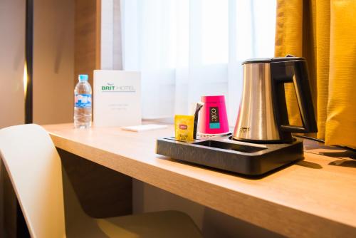 Kemudahan buat kopi dan teh di Brit Hotel Brest Le Relecq Kerhuon