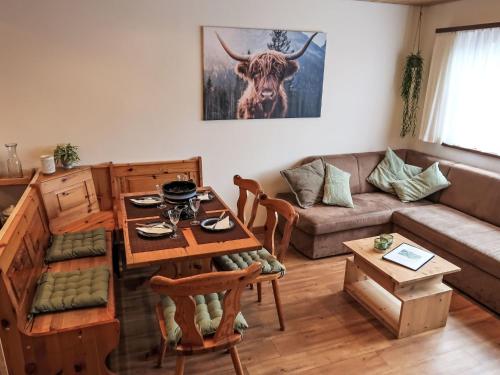 Posezení v ubytování Apartment Fricktalerhuus Apt 5 by Interhome