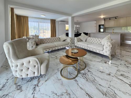 Χώρος καθιστικού στο Villa Noel by Interhome