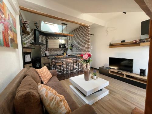 TEA&CHILL - Brooklyn - at the foot of the RER B