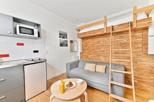 Charmant Studio Boulevard Voltaire