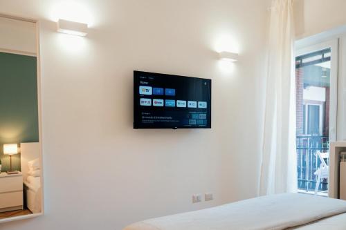 Emma Bliss Apartment photo 34
