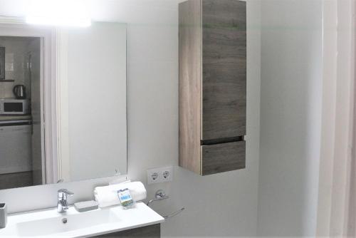 Koupelna v ubytování Apartamento primera linea de mar 2H F4