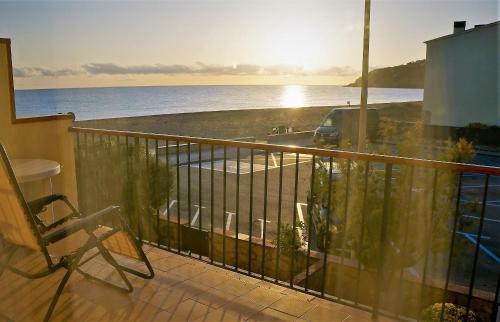 Apartamento primera linea de mar 2H F4