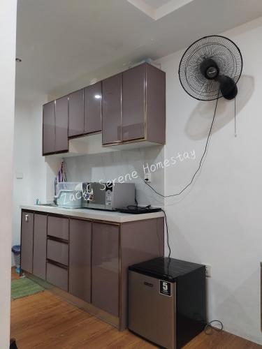 Dapur atau dapur kecil di ZackG Homestay at Megatower 3