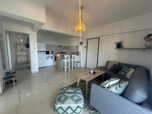 Η κουζίνα ή μικρή κουζίνα στο Ocean Breeze Apt