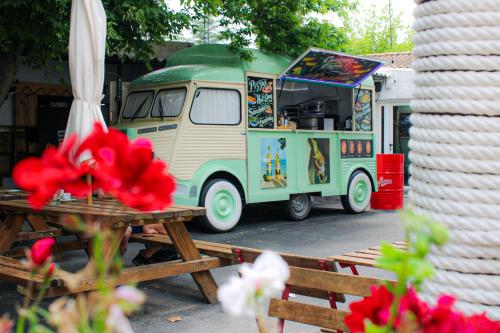 Gallery image of Camping Osuna in Madrid