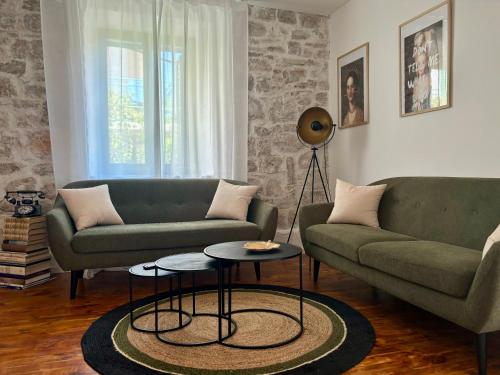 Casa Brullevi - villa u staroj jezgri s pogledom na more