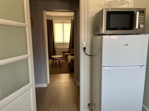 Kuchyň nebo kuchyňský kout v ubytování Guimbert'Home