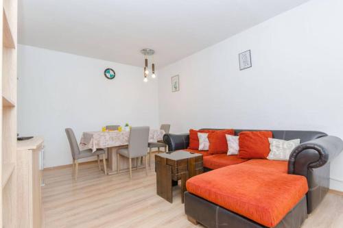 Liss Apartment