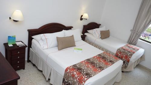 Gallery image of Hotel y Cabañas - Centro Vacacional Comfandi Lago Calima in Calima