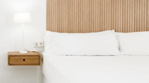 Catalina Suites Apartments Downtown Valencia