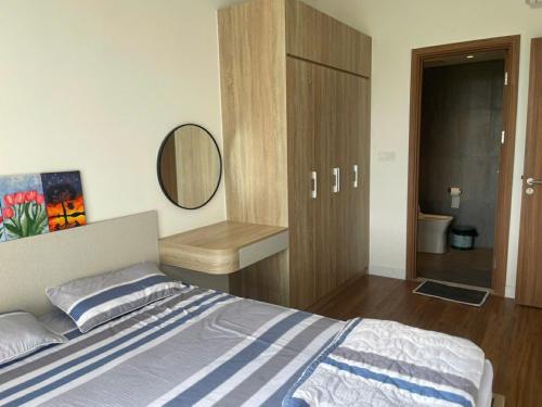Postel nebo postele na pokoji v ubytování Swanbay - Căn Hộ 1PN, 2PN