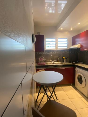 Dapur atau dapur kecil di Happyhome2